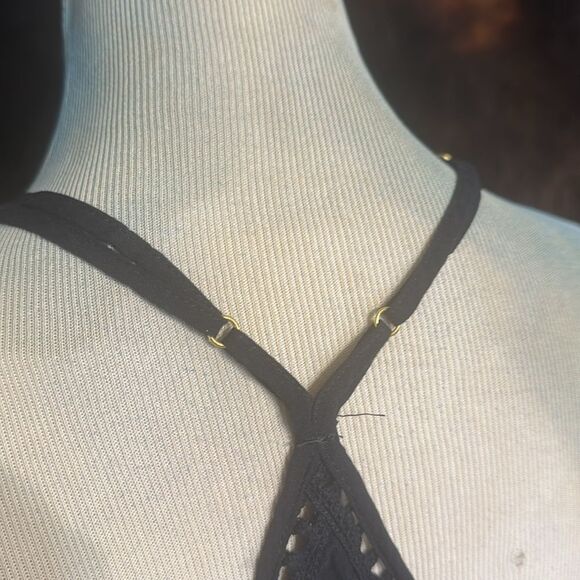 Black Women's Top with adjustable straps S (5175) - Picture 4 of 6